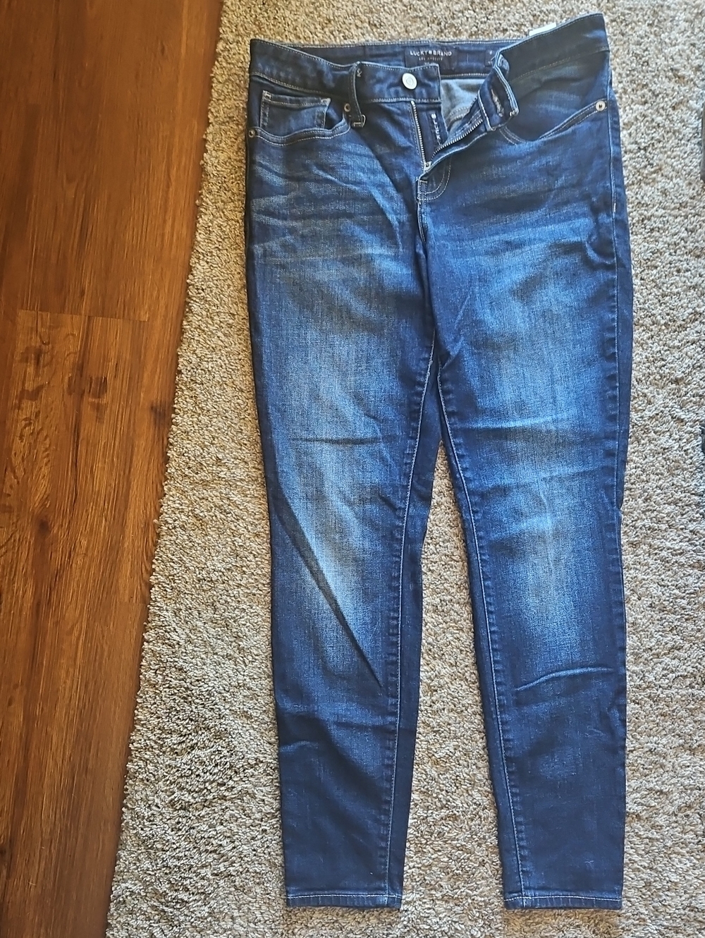 Lucky Brand Classic Women's Dark Blue Skinny Jeans